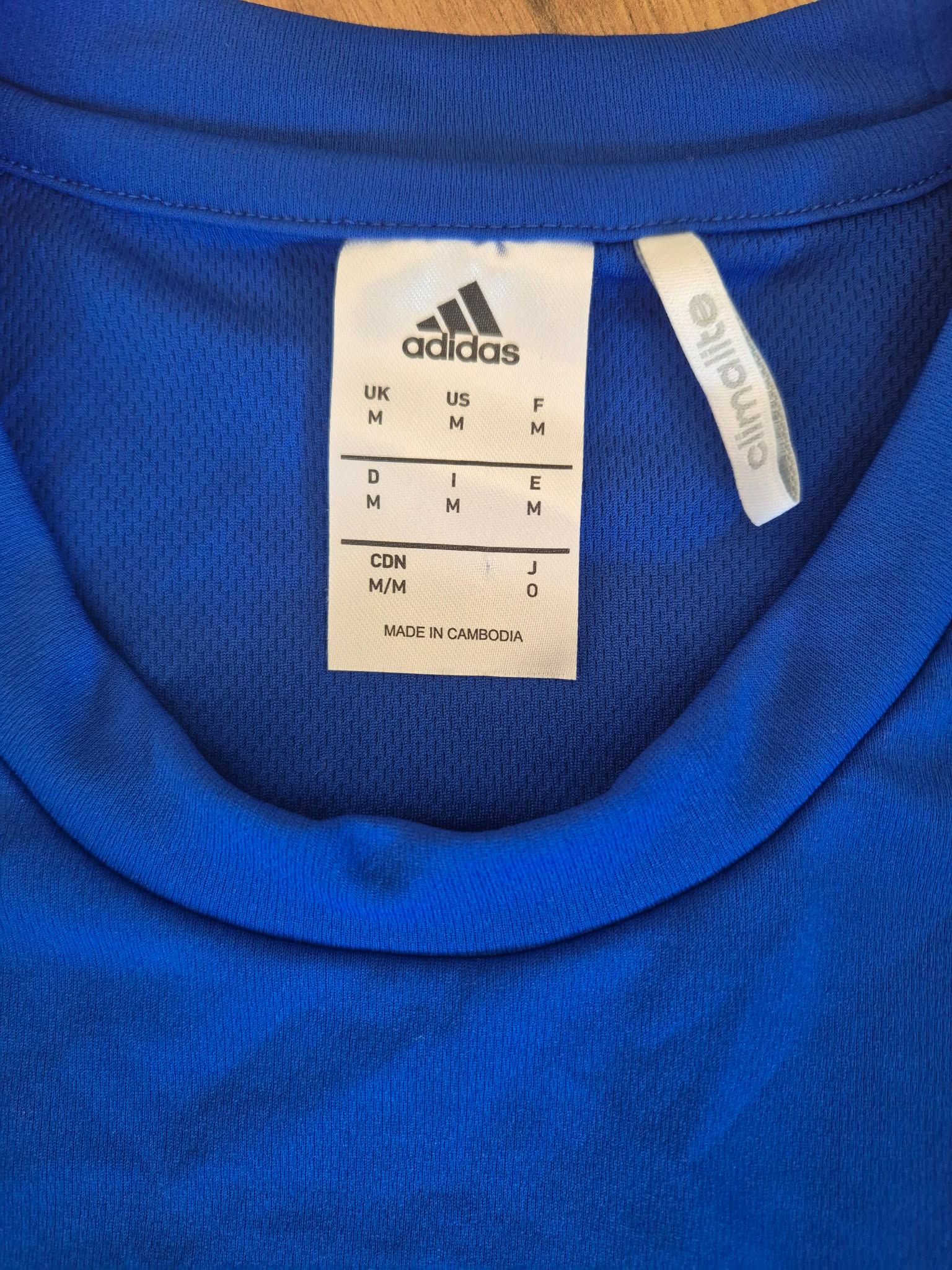 Férfi Adidas sport póló