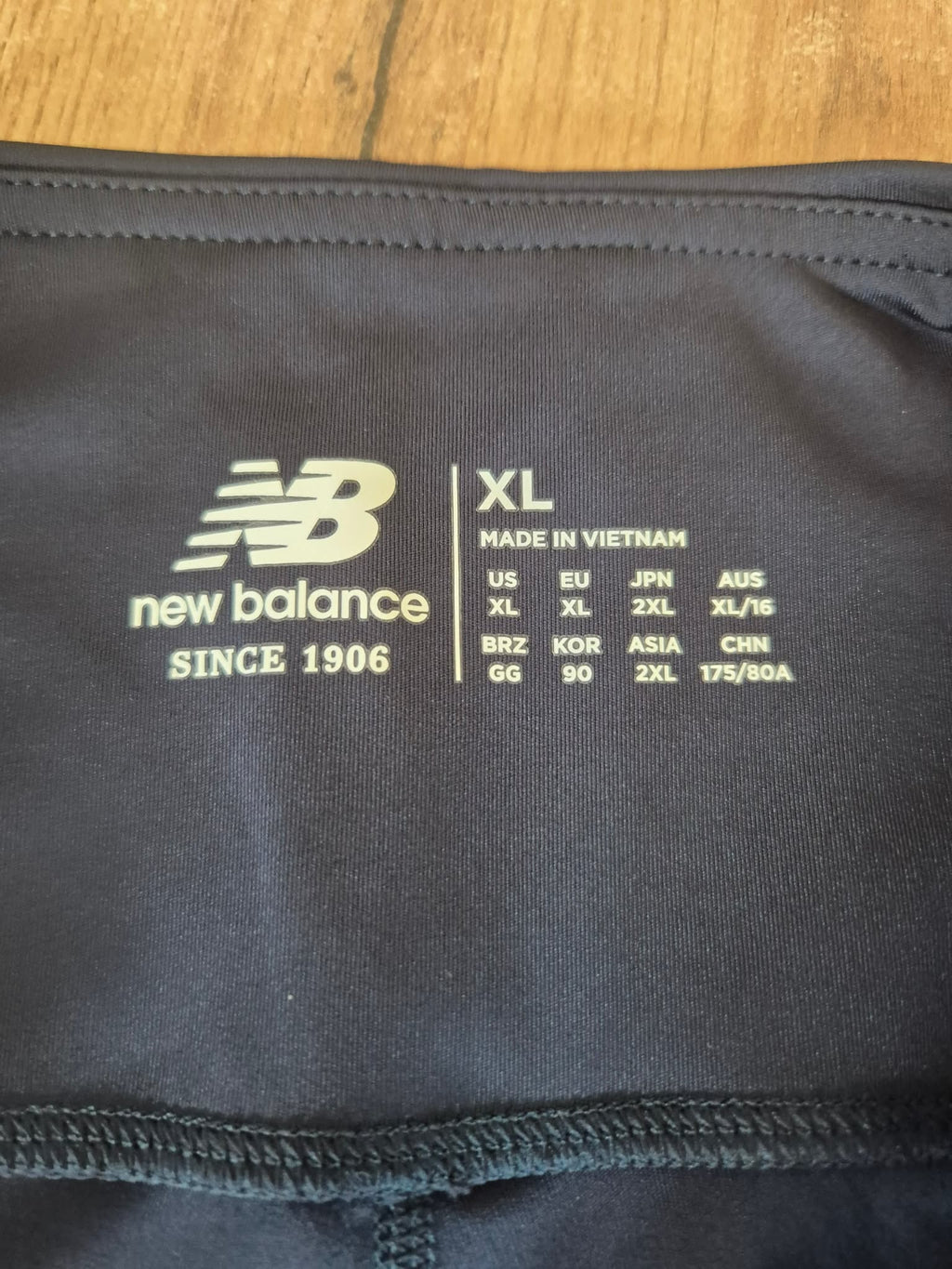 Női leggingset capri