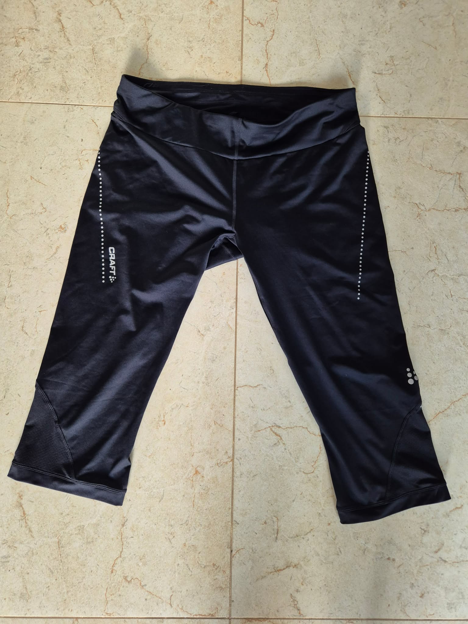 Női leggings capri